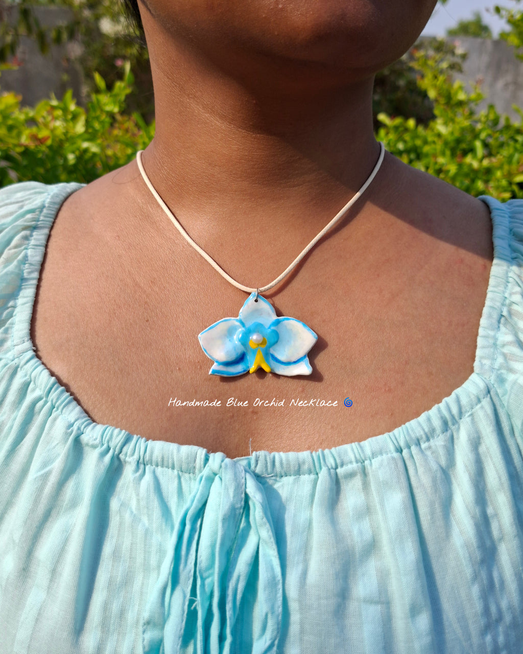 Handmade Blue Orchid Necklace 🌀