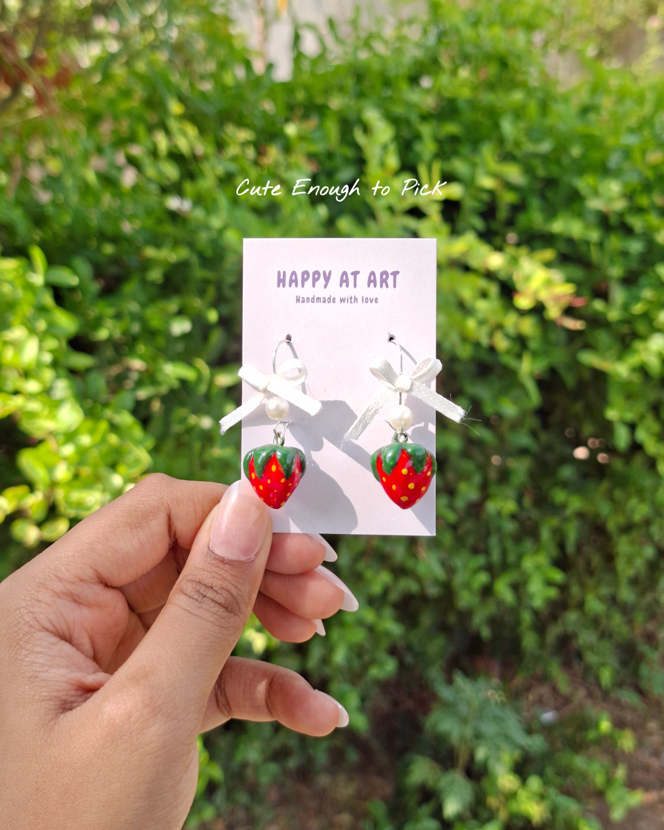 Handmade Bowberry Earrings 🍓🎀